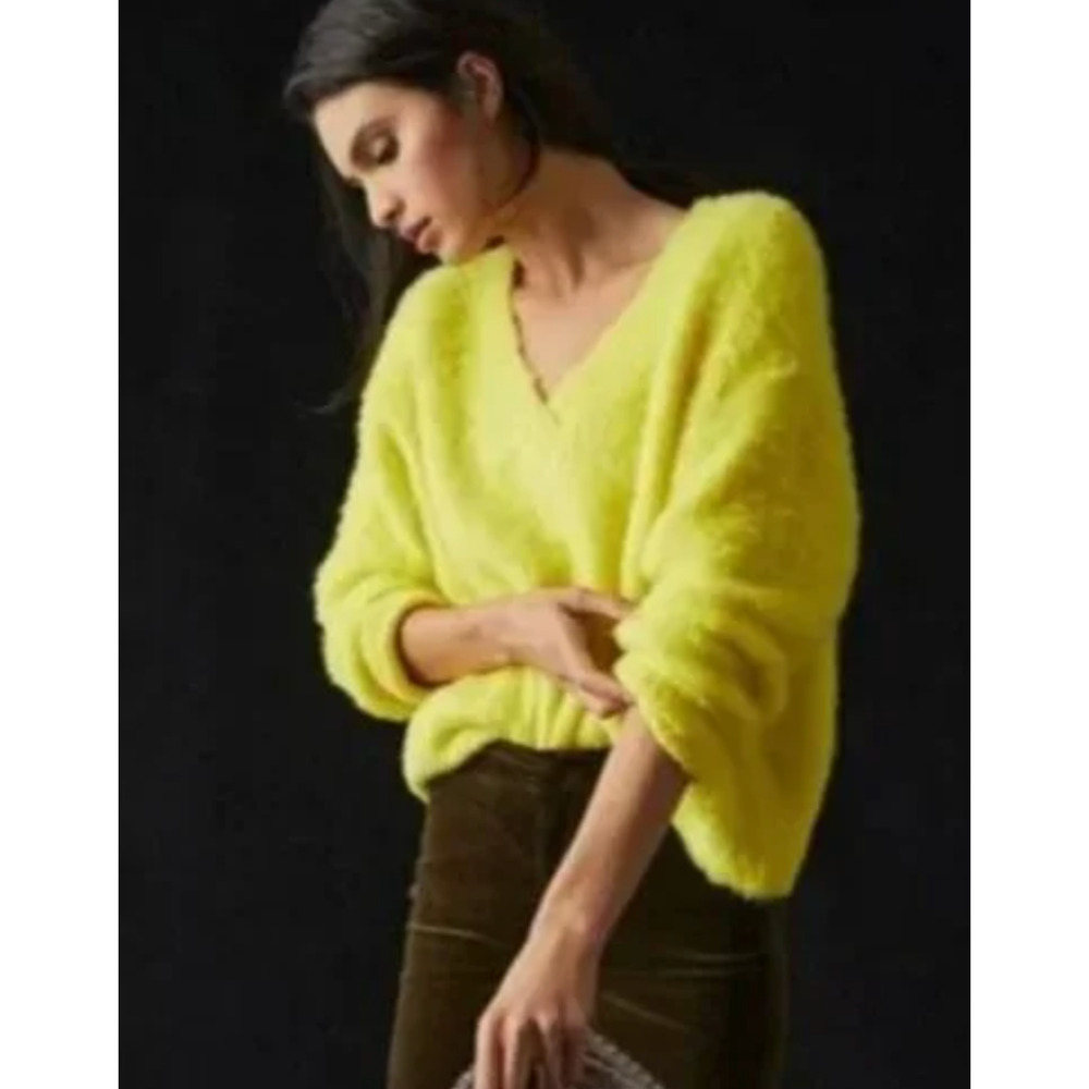 Anthropologie Simone Bright Yellow V Neck Merino Wool Pullover Sweater XS